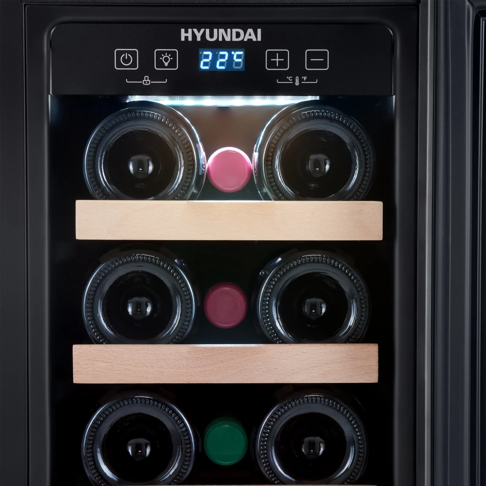 Винный шкаф Hyundai HBWC 0831 SU 1-нокамерн. черный