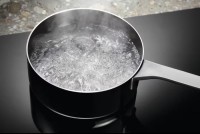 Индукционная варочная поверхность Electrolux LIR60430 черный