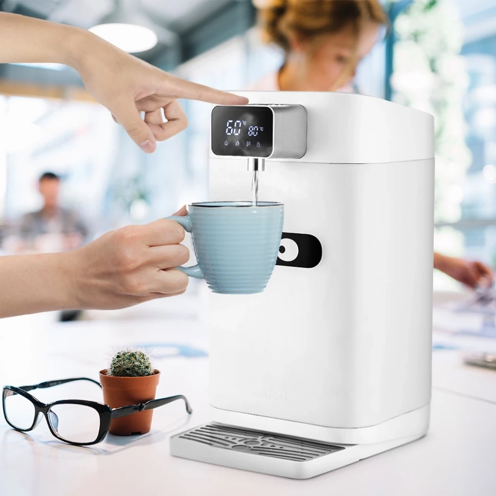 Термопот Kitfort КТ-2515 4.5л. 1450Вт белый  