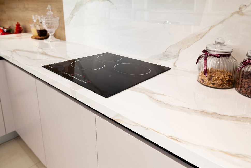 Варочная поверхность Weissgauff HV 430 BS черный