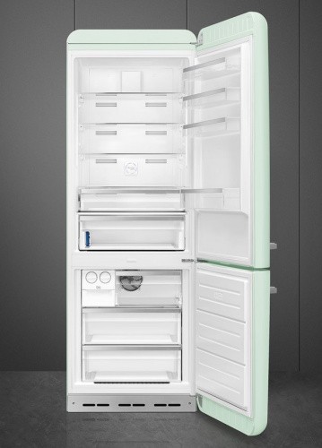 Холодильник Smeg FAB38RPG5