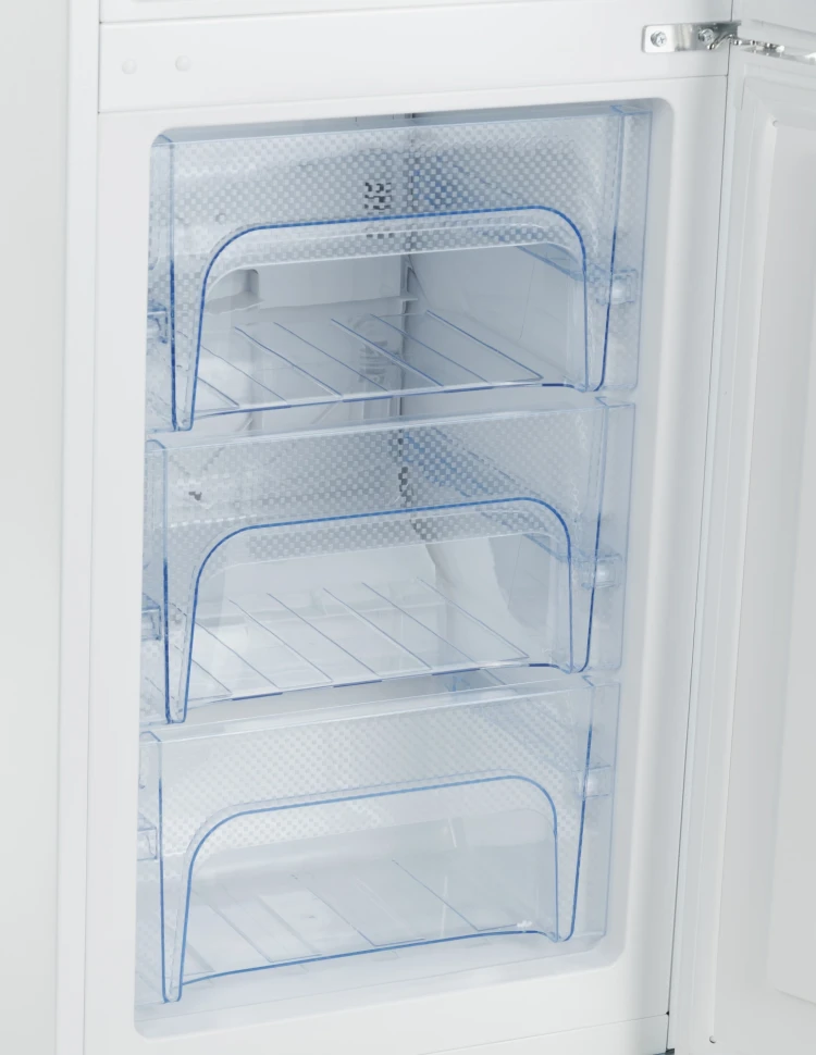 Холодильник Hyundai CC2056FWT 2-хкамерн. белый