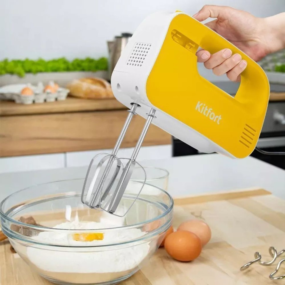 Миксер ручной Kitfort КТ-3417-1 200Вт белый/желтый  