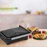 Сэндвичница Kitfort КТ-3666 800Вт черный/серебристый