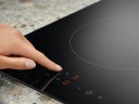 Варочная поверхность Electrolux LHR3233CK черный  