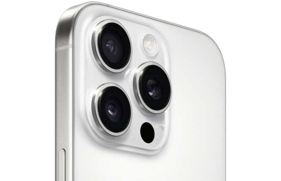 Смартфон Apple iPhone 16 Pro Max 256GB, nano SIM + eSIM, Белый титан  