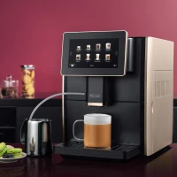 Кофемашина Rondell RDE-1111 1350Вт черный/медный