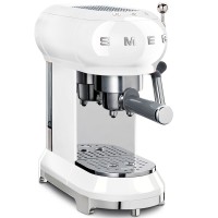 Кофеварка Smeg ECF01WHEU