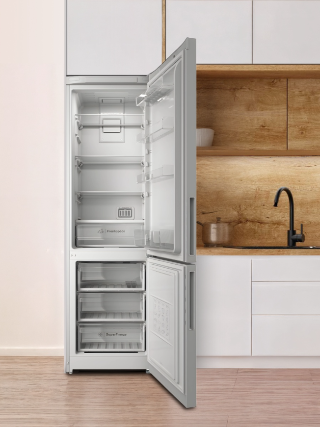 Холодильник двухкамерный Indesit ITR 5200 W  