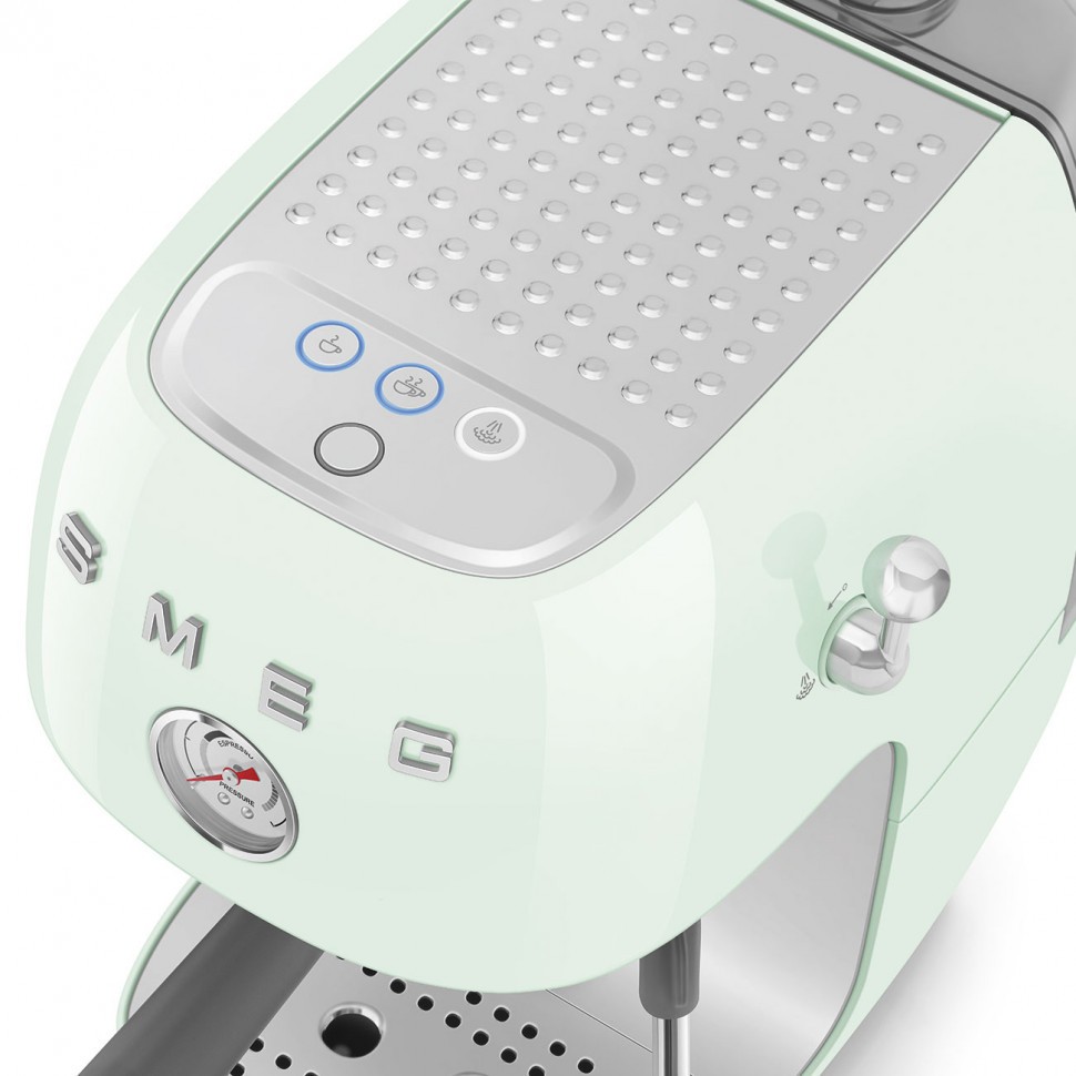 Кофеварка Smeg ECF03PGEU