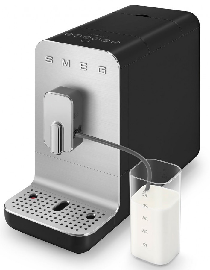 Кофемашина Smeg BCC13BLMEU  