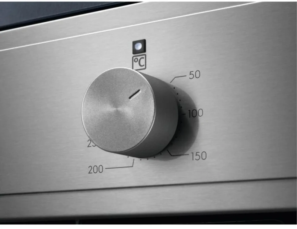 Духовой шкаф Электрический Electrolux EOF3F00X нержавеющая сталь