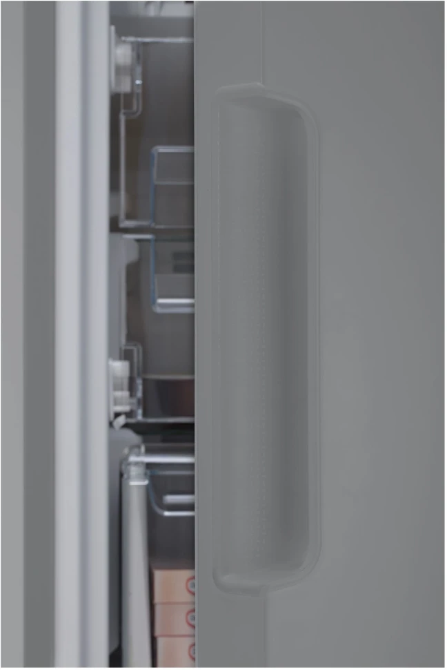 Морозильная камера Indesit DSZ 4150 G серебристый  