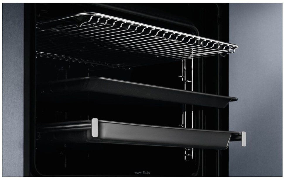 Духовой шкаф Электрический Electrolux EOB7S31Z черный