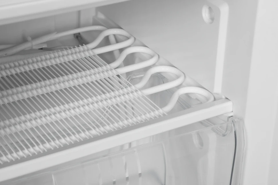 Холодильник Hyundai CC2051SL 2-хкамерн. серебристый  